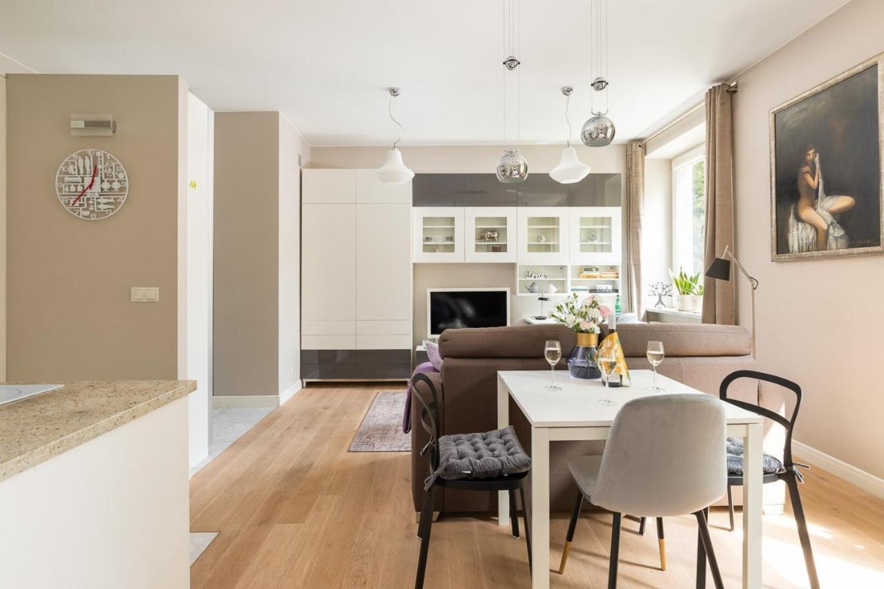 Rent Like Home - Nowy Swiat 47A Varšava Exteriér fotografie