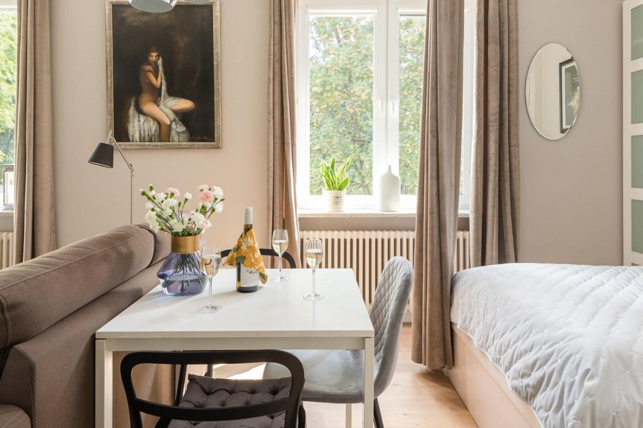 Rent Like Home - Nowy Swiat 47A Varšava Exteriér fotografie